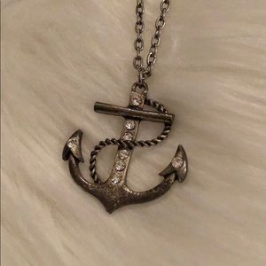 Anchor pendant necklace